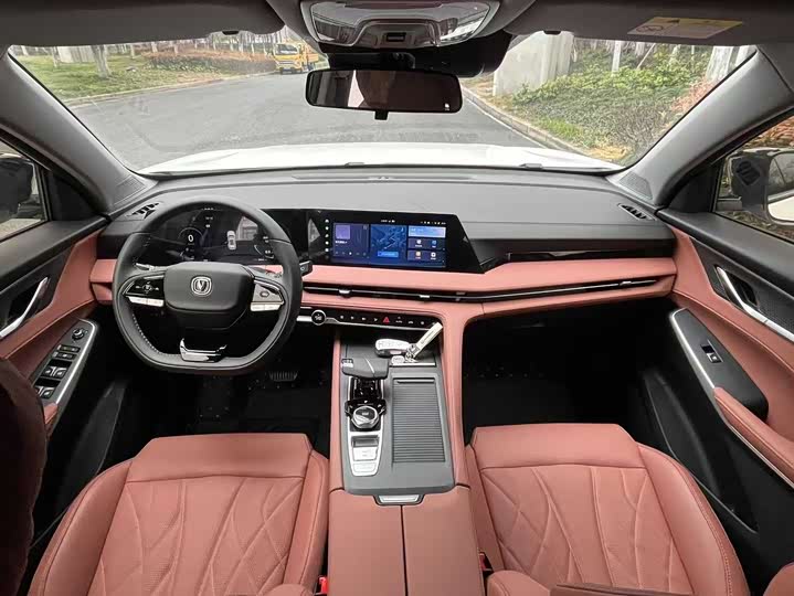 Changan CS75 PLUS 2023 1.5 T ATPremium — фото 13