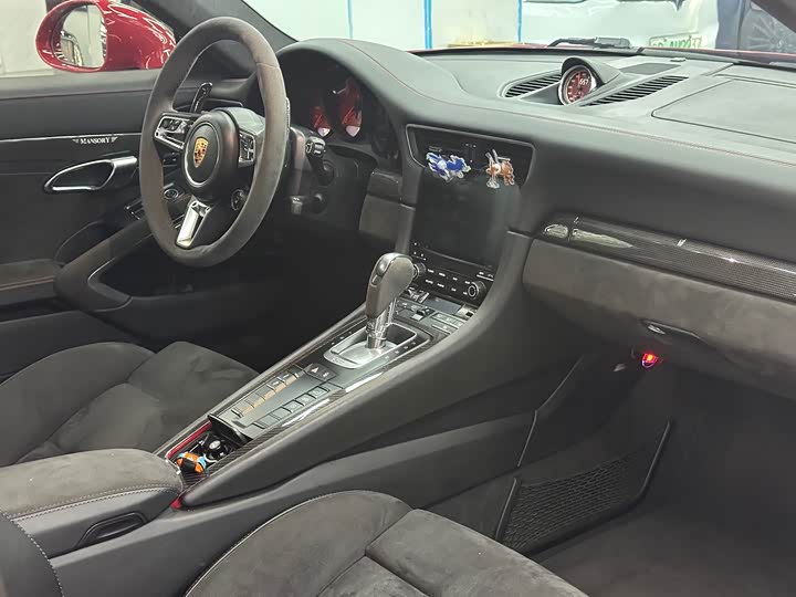 Porsche 911 2017 Carrera GTS 3.0 T — фото 10