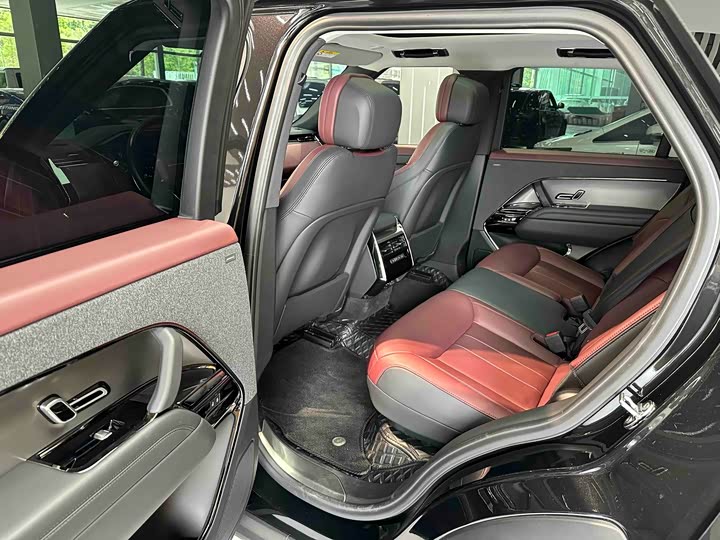 Land Rover Range Rover Sport — фото 10