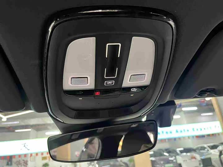 Volvo XC60 Hybrid 2025 Hybrid 4 WD — фото 20