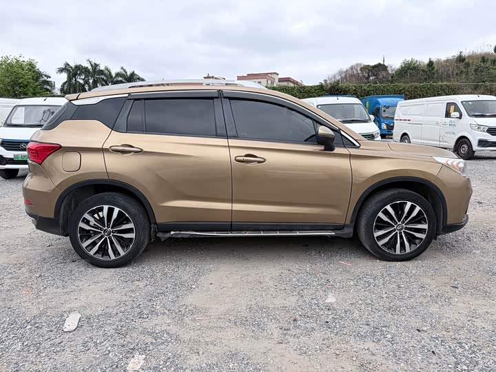Trumpchi GS4 2015 200 T G-DCT — фото 4