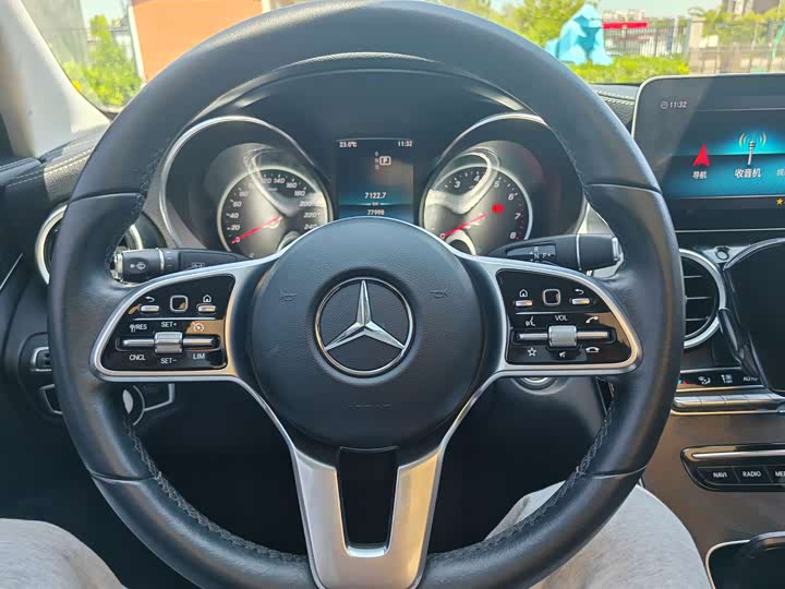 Mercedes-Benz C-Class 2019 C 260 L — фото 6
