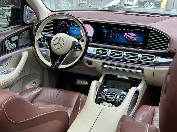 Maybach GLS 2022 GLS 480 4 MATIC — фото 10