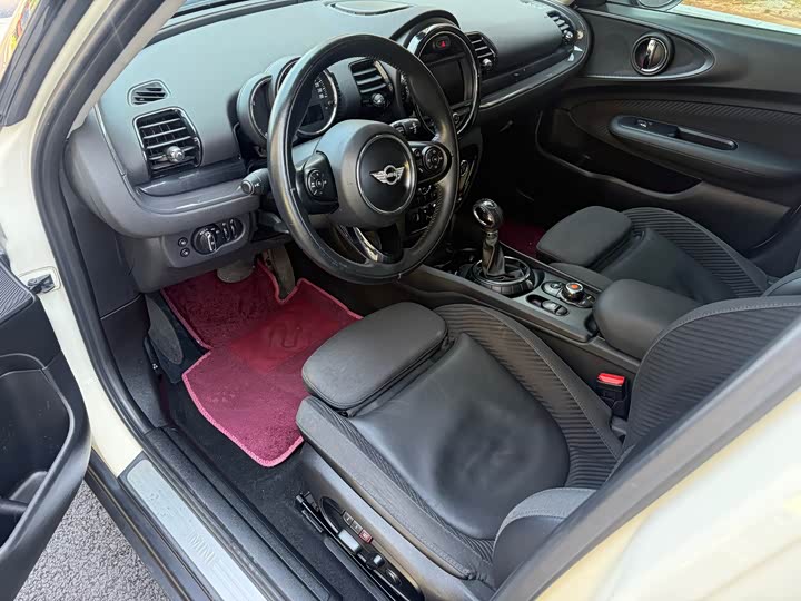 MINI Clubman — фото 4
