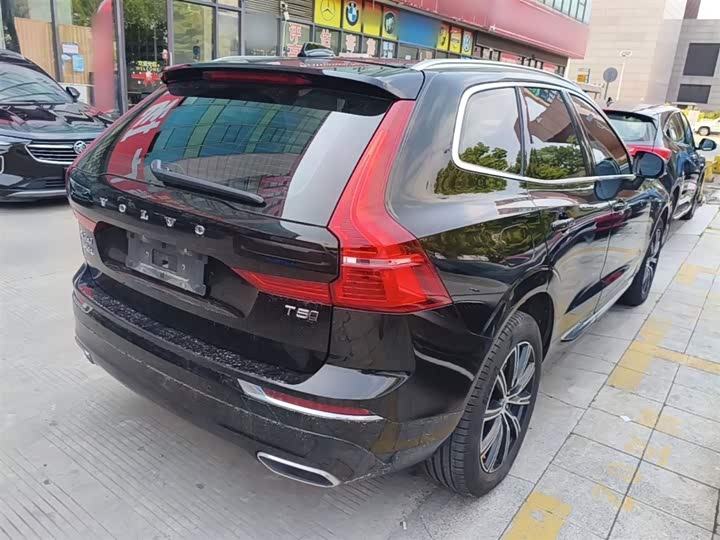 Volvo XC60 2021 T 5 4 WD — фото 7