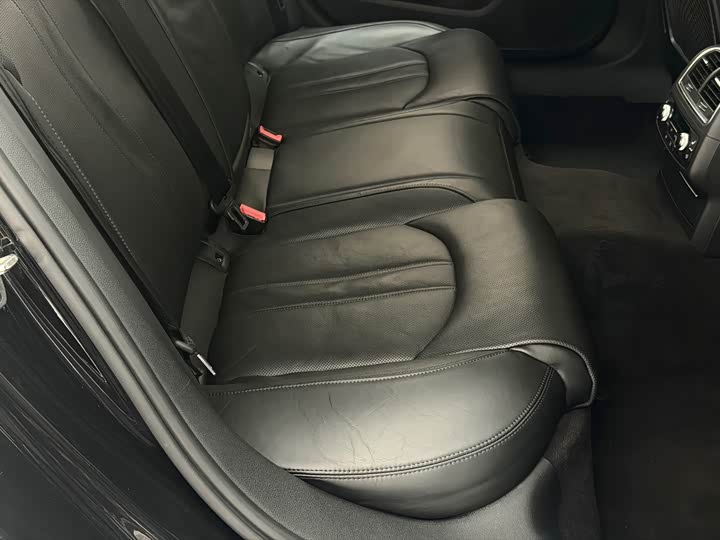 Audi A6L 2016 50 TFSI quattro Luxury — фото 18