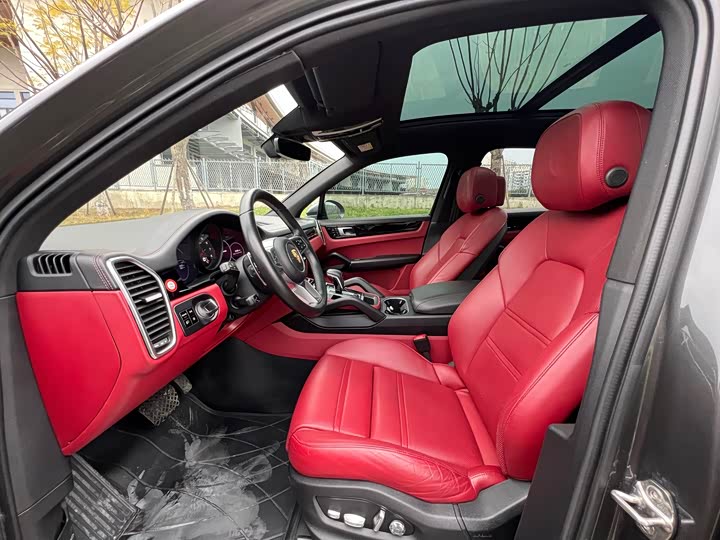 Porsche Cayenne 2019 Cayenne 3.0 T — фото 6