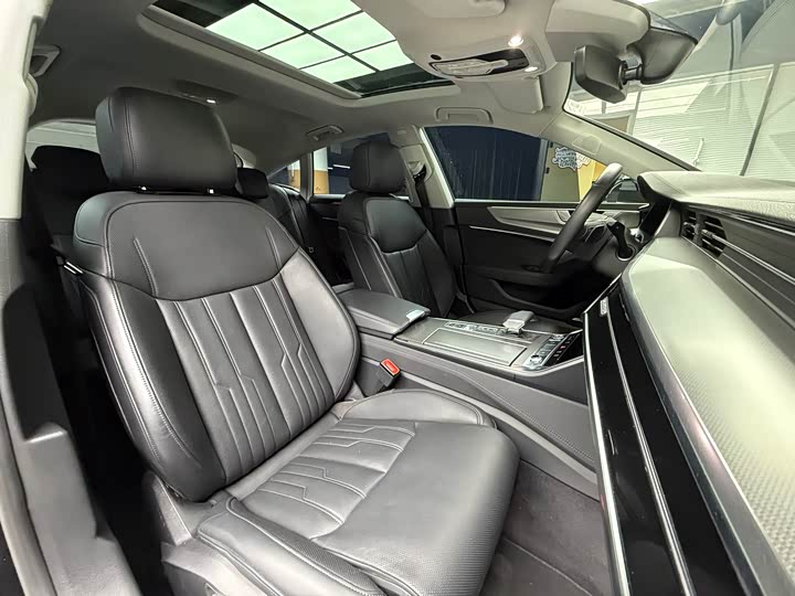 Audi A7 2019 55 TFSI quattro — фото 14