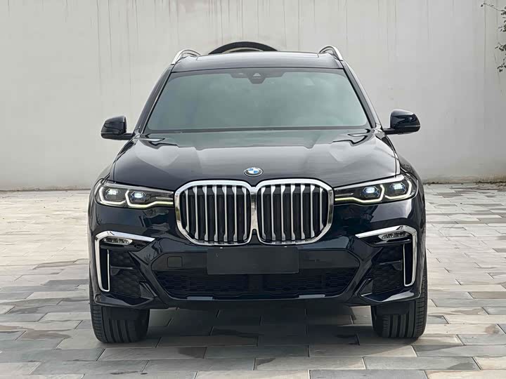 BMW X7 2021 x Drive 40i M — фото 2