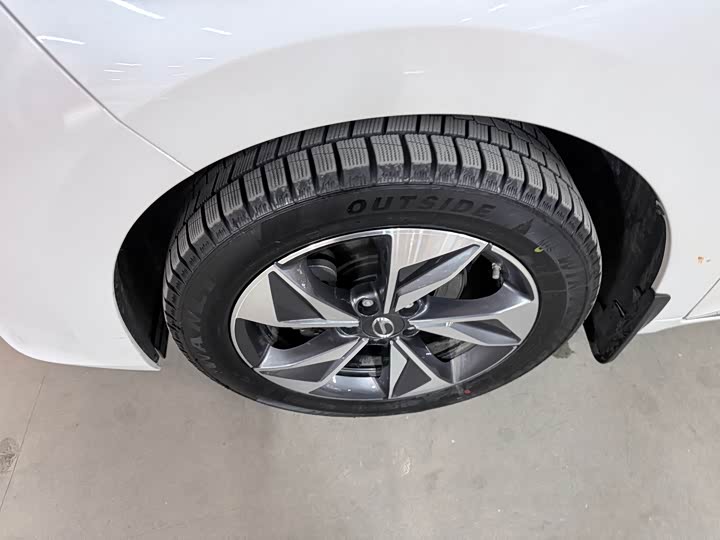 Trumpchi M6 2023 PRO 270 T DCT — фото 5