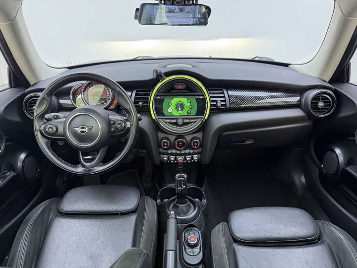 MINI Hatch — фото 12