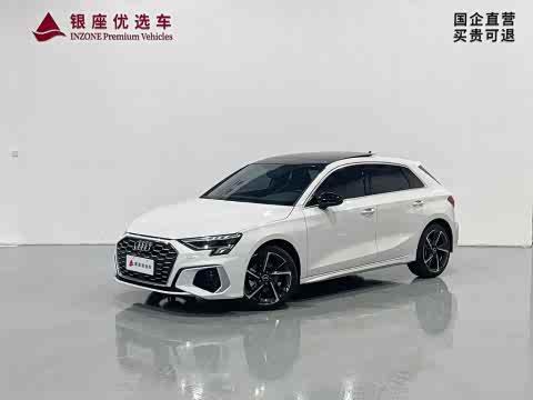 Audi A3 2024 Sportback 35 TFSI Sport — фото 13