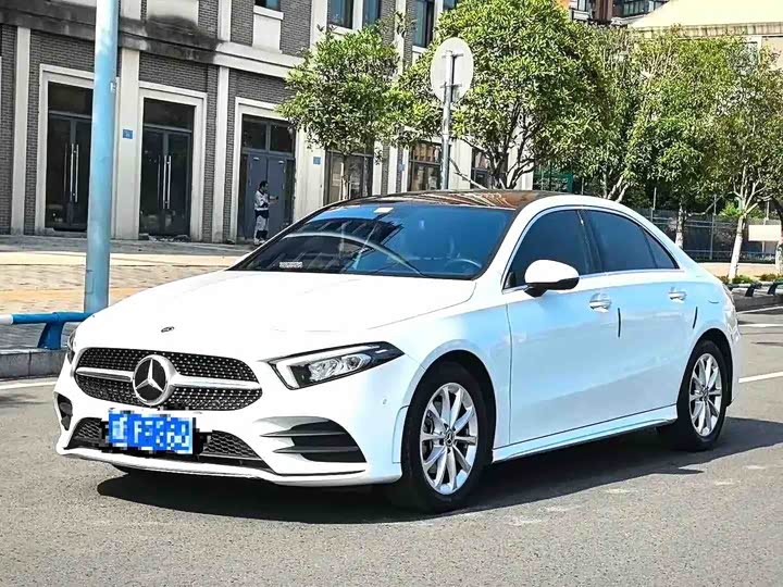 Mercedes-Benz A-Class 2021 A 200 L