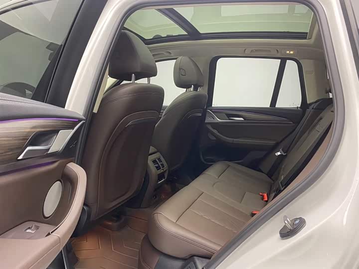 BMW X3 2023 x Drive 30i Leading M — фото 19