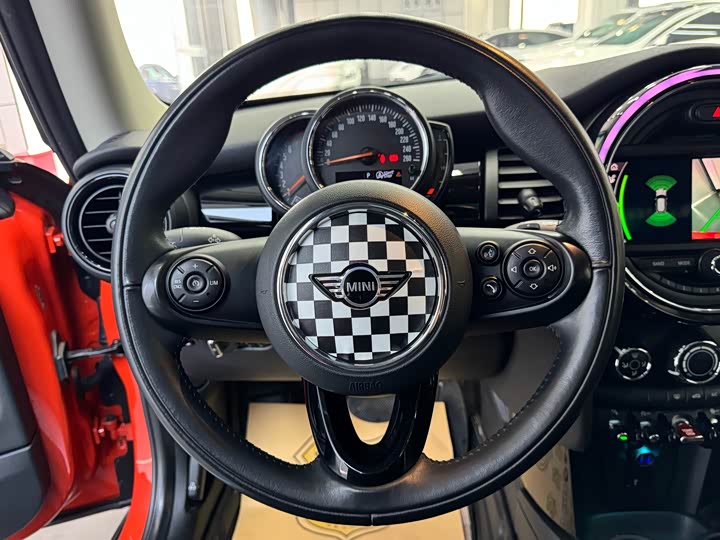 MINI Hatch — фото 11