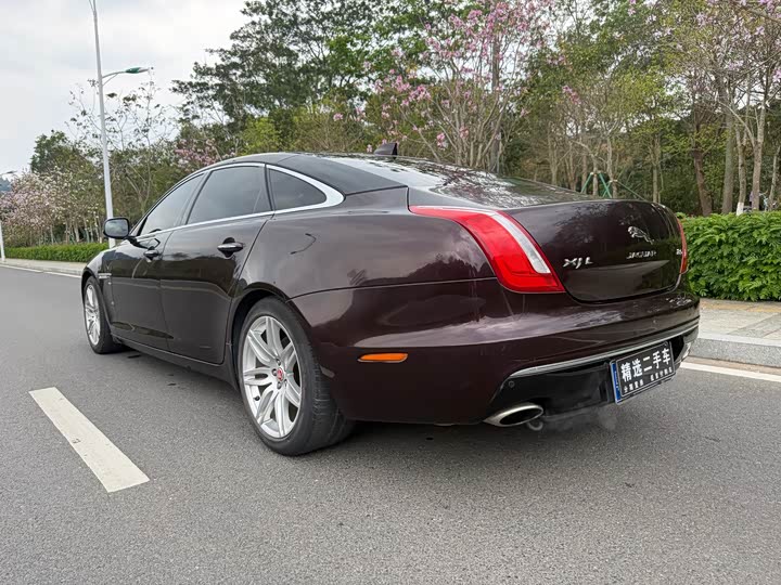 Jaguar XJ 2018 XJL 3.0 SC 2 WD — фото 5