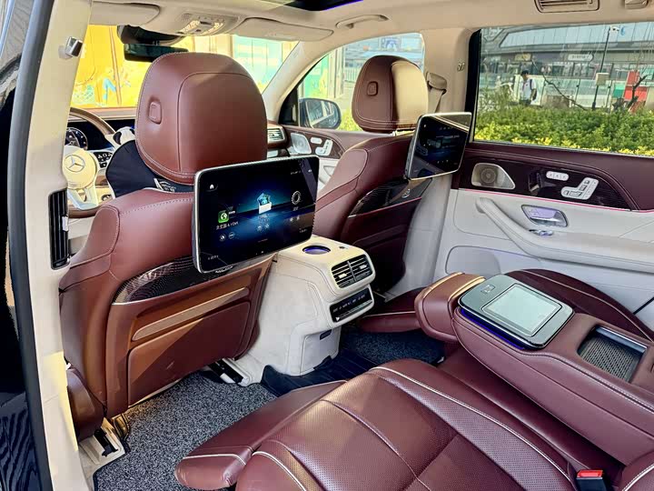 Maybach GLS 2021 GLS 480 4 MATIC — фото 10