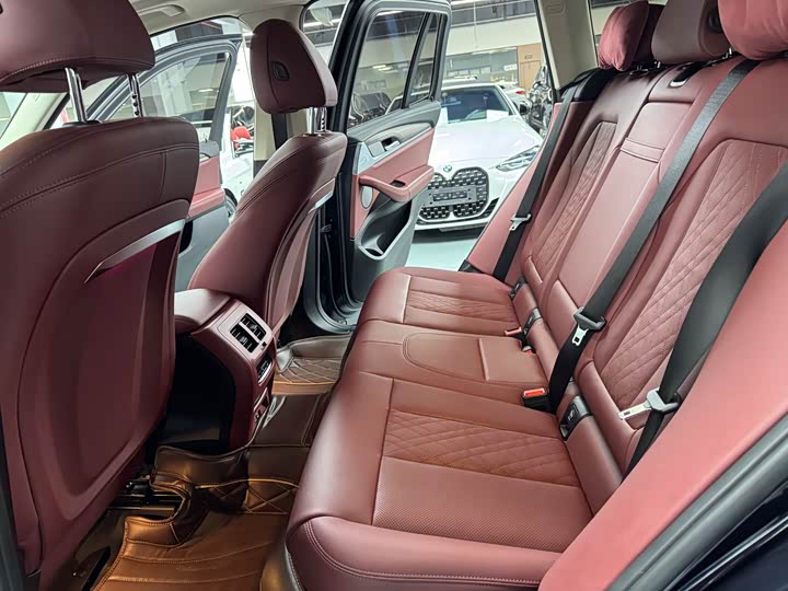 BMW X3 xDrive30i продвинутая M — фото 14