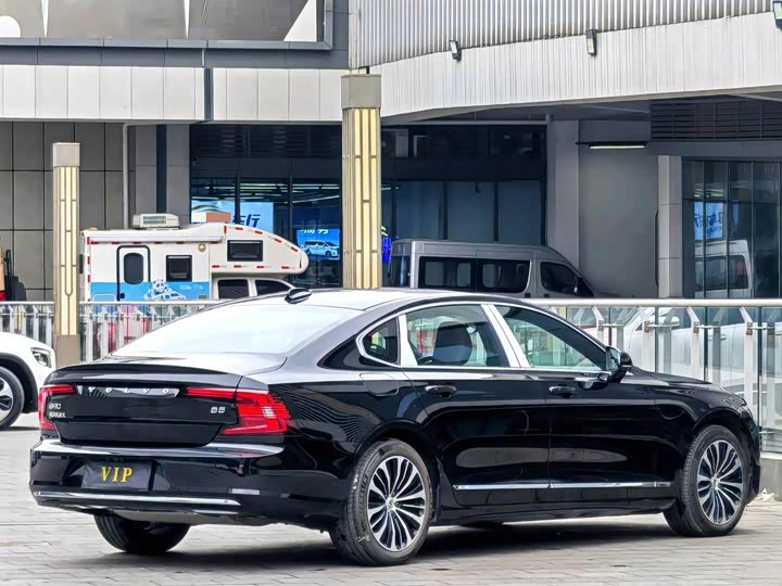 Volvo S90 2024 B 5 — фото 14