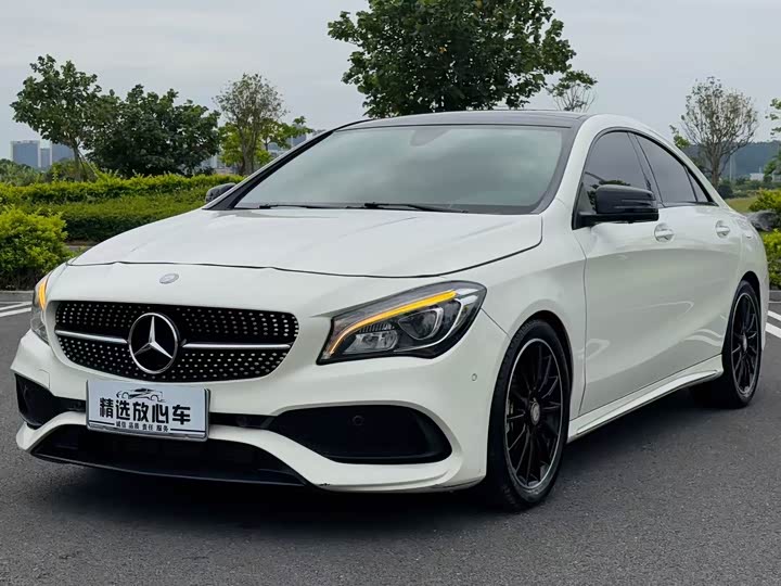 Mercedes-Benz CLA — фото 1