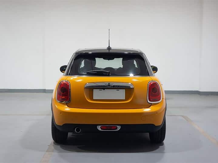 MINI Hatch — фото 19