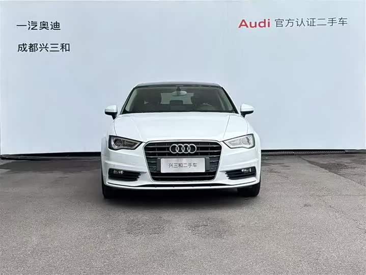 Audi A3 2015 Limousine 35 TFSI — фото 3