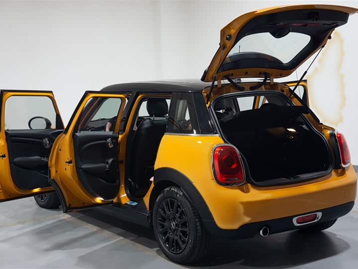 MINI Hatch — фото 11