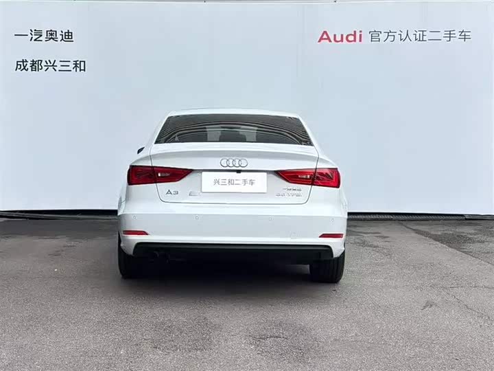 Audi A3 2015 Limousine 35 TFSI — фото 5