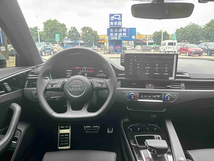 Audi A4L 2024 40 TFSI — фото 11