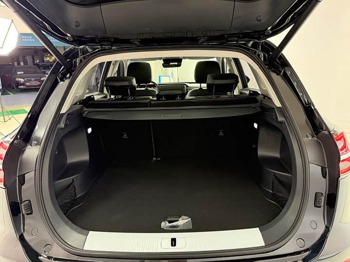 Hongqi HS5 2023 2.0 T Pro — фото 11