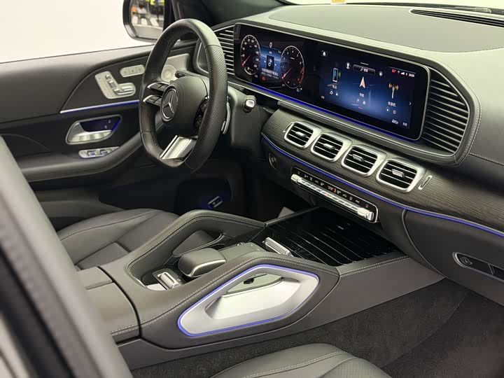 Mercedes-Benz GLS 2023 GLS 450 — фото 11