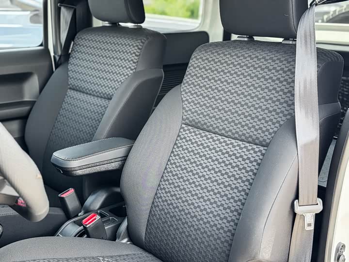 Suzuki — фото 8