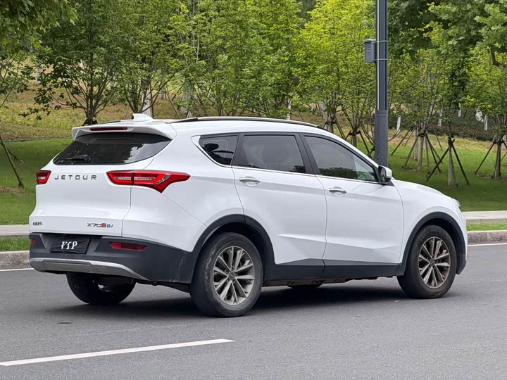 Jetour X 70 S EV 2019 — фото 10