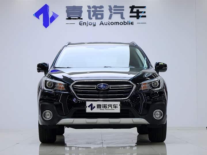 Subaru Outback — фото 2