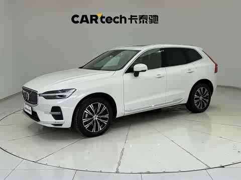 Volvo XC60 2022 B 5 4 WD — фото 30