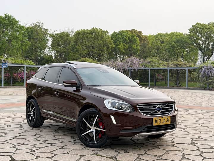 Volvo XC60 2016 T 5 AWD — фото 2