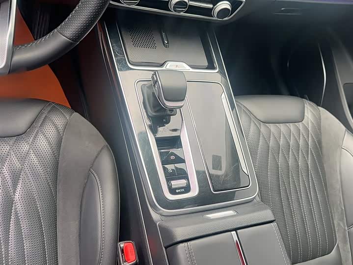 Hongqi HS5 2023 2.0 T Pro — фото 9