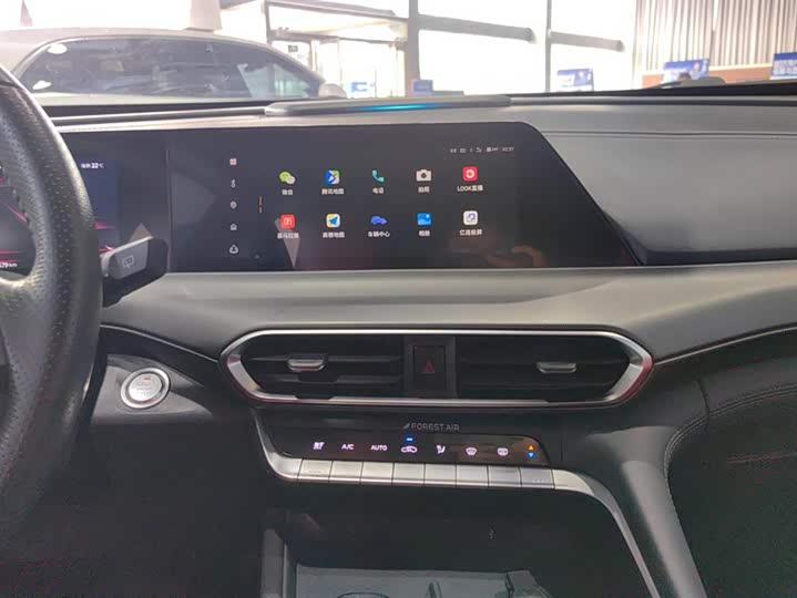 Changan UNI-T 2020 1.5 T Flagship — фото 13