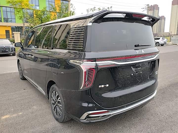 Hongqi HQ9 PHEV 2024 2.0 T 4 WD — фото 5