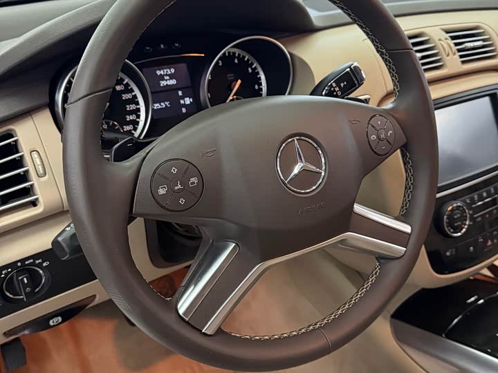 Mercedes-Benz R-Class 2017 R 320 4 MATIC — фото 7