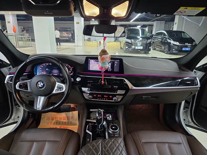 BMW 5 Series 525Li M спортпакет — фото 5