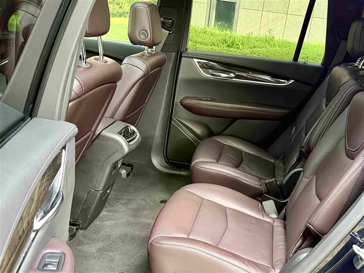 Cadillac XT 6 2020 28 T Luxury — фото 16