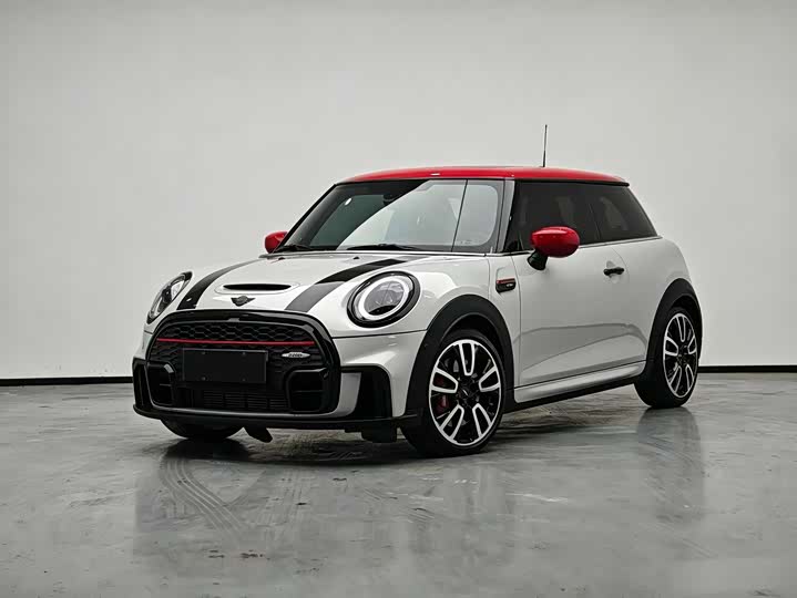 MINI Hatch — фото 1