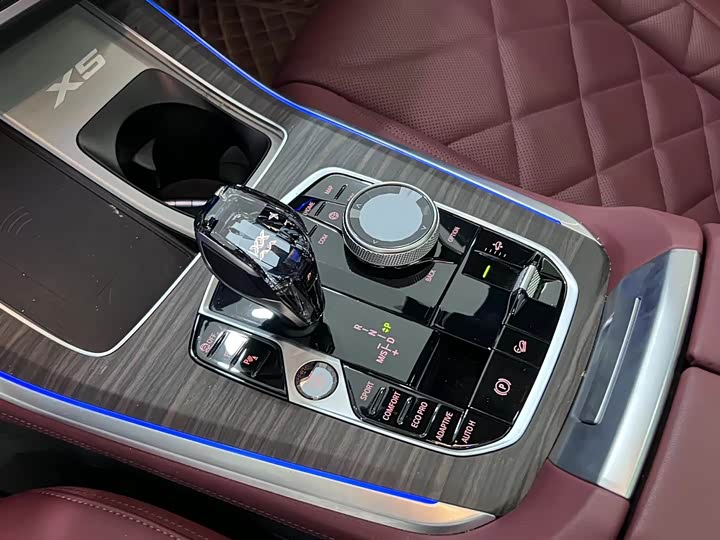 BMW X5 2022 x Drive 40 Li M — фото 13