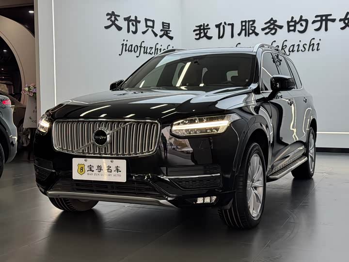 Volvo XC90 2018 T 6 7 — фото 1
