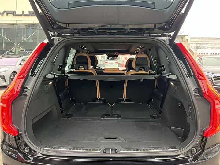 Volvo XC90 2017 T 6 5 — фото 28
