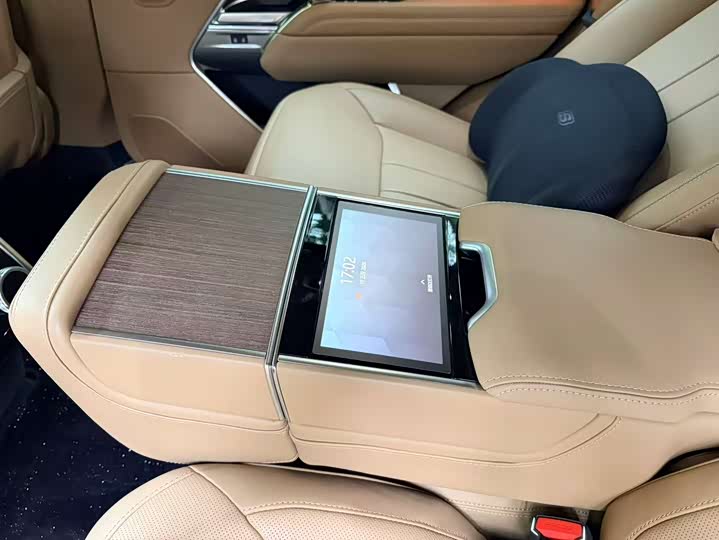Land Rover Range Rover — фото 12