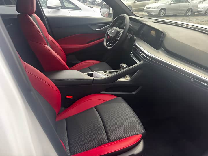 Changan CS35 PLUS 2023 1.4 T DCTPremium — фото 8
