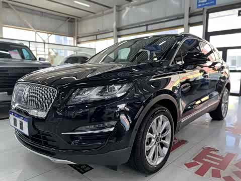 Lincoln MKC 2019 2.0 T 4 WD V — фото 10