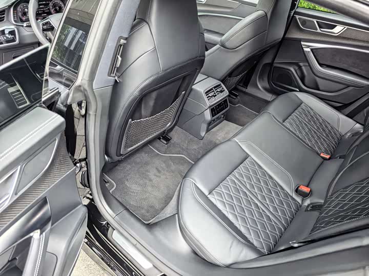 Audi A7 2024 55 TFSI quattro — фото 41